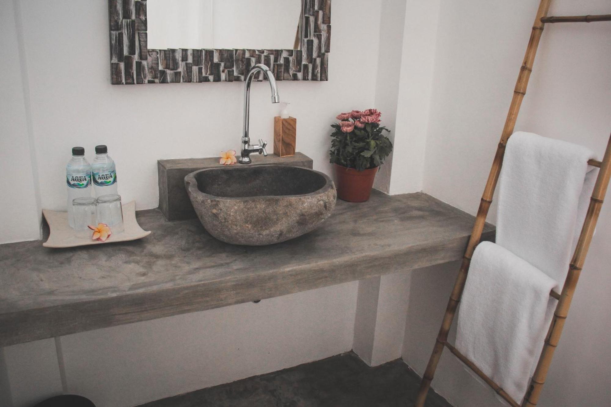 The Govardhan Homestay Canggu Extérieur photo