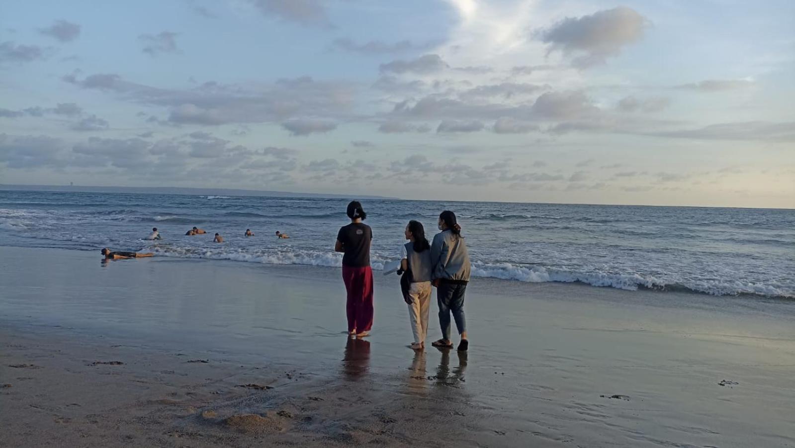 The Govardhan Homestay Canggu Extérieur photo
